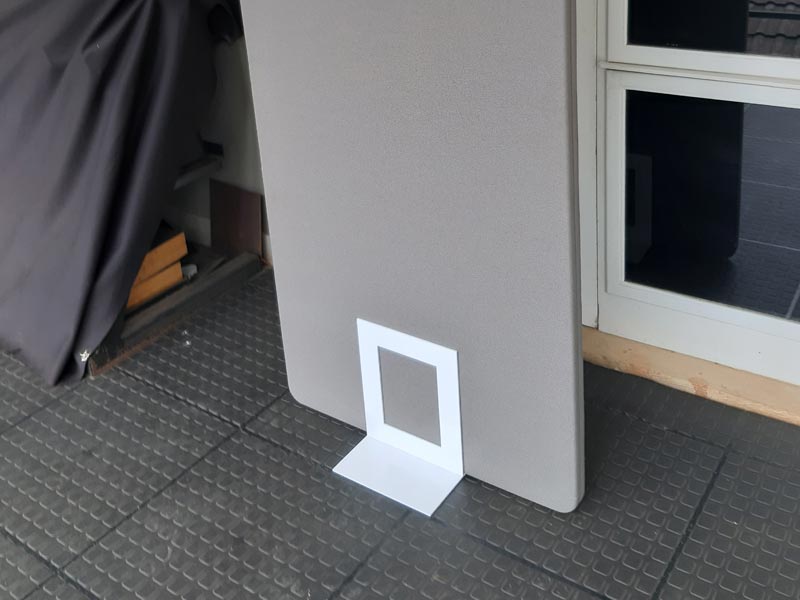 Floor Screen